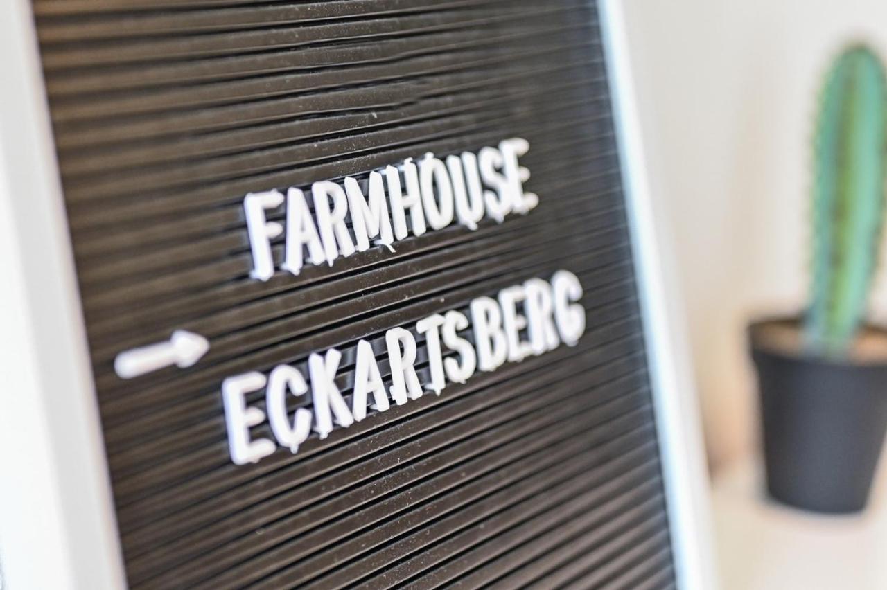 Farmhouse Eckartsberg Im Zittauer Gebirge - Gemuetliche Und Moderne Ferienwohnungen Mit Terrasse エクステリア 写真